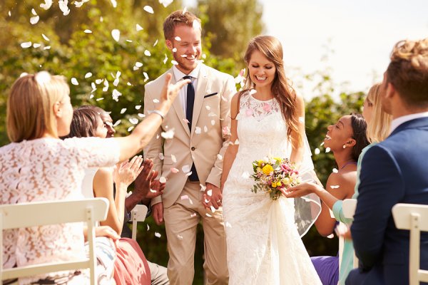 The Best Wedding Officiants & Wedding Destination Ideas.