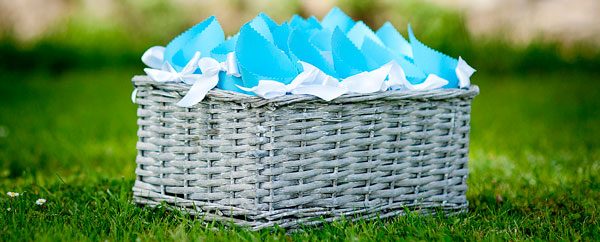 Choosing and Personalizing Your Wedding Favours !
