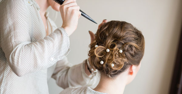 Wedding Ceremony Ideas - Choosing the Salon for Your Wedding Day