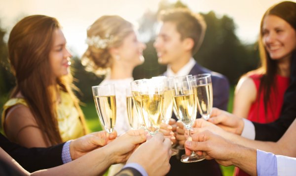 Writing Your Wedding Speech & Toast !